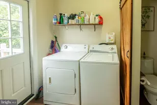 239/237 W Evergreen Ave, West Grove, PA 19390 - Photo 28