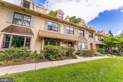 11 Chateau Circle, Chesterbrook, PA 19087 - Photo 2