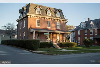 301 S Broad Street #7, Kennett Square, PA 19348 - Photo 2
