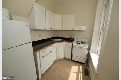 301 S Broad Street #7, Kennett Square, PA 19348 - Photo 8