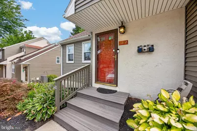 2101 Bridgewater Court, Chester Springs, PA 19425 - Photo 2