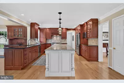 302 Clearfield Drive, Lincoln University, PA 19352 - Photo 8