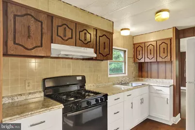 828 Spring City Road, Phoenixville, PA 19460 - Photo 10