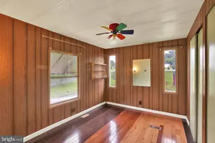 828 Spring City Rd, Phoenixville, PA 19460 - Photo 16
