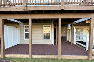 30 N Savanna Dr, Pottstown, PA 19465 - Photo 4