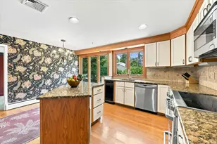 809 Cloverly Rd, Berwyn, PA 19312 - Photo 14