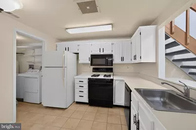710 Mountainview Drive #710, Chesterbrook, PA 19087 - Photo 8