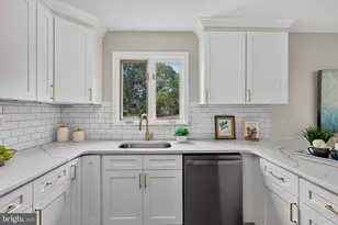 238 Chatham Way, West Chester, PA 19380 - Photo 8