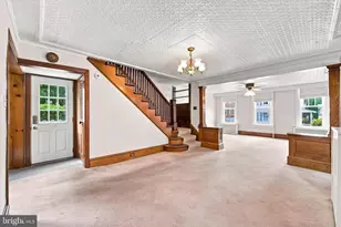 250 New St, Spring City, PA 19475 - Photo 6