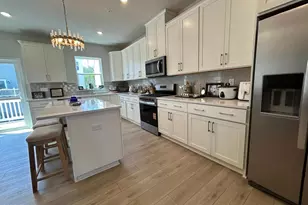 109 Mineral Ln, Phoenixville, PA 19460 - Photo 10