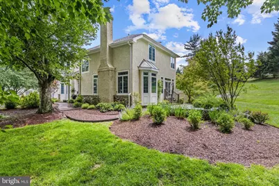 124 Piqua Circle, Berwyn, PA 19312 - Photo 2