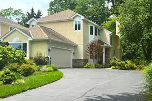 124 Piqua Cir, Berwyn, PA 19312 - Photo 2