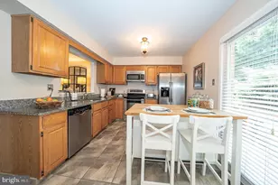 77 Abrams Ln, Chesterbrook, PA 19087 - Photo 12