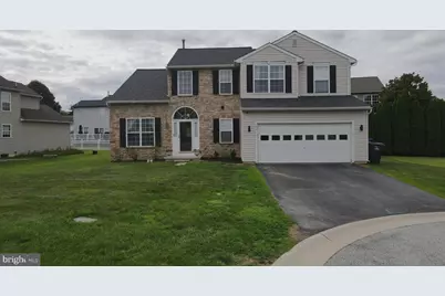 102 S Inverness Way, Coatesville, PA 19320 - Photo 2