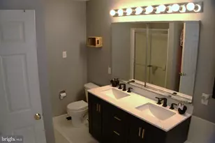 102 S Inverness Way, Coatesville, PA 19320 - Photo 16