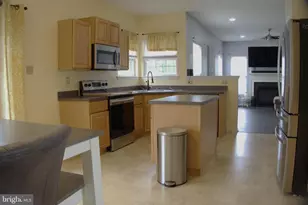 102 S Inverness Way, Coatesville, PA 19320 - Photo 6