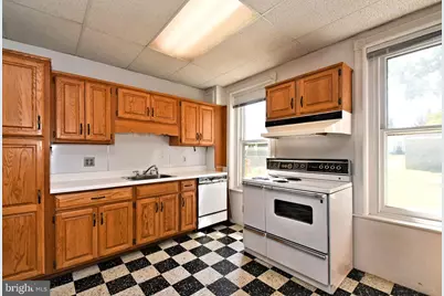 406 Broad Street, Spring City, PA 19475 - Photo 26