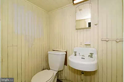 406 Broad Street, Spring City, PA 19475 - Photo 44