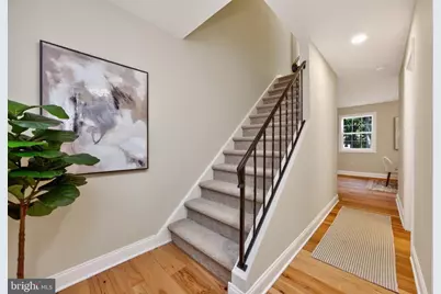 127 Governors Circle, Downingtown, PA 19335 - Photo 2