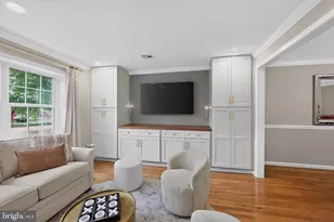 75 Hawthorne Ln, Phoenixville, PA 19460 - Photo 12