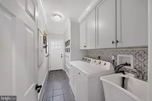 75 Hawthorne Ln, Phoenixville, PA 19460 - Photo 24
