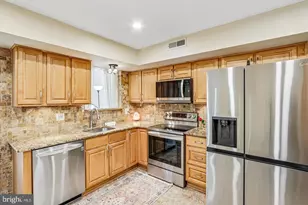 33 Hastings Ct, Downingtown, PA 19335 - Photo 16