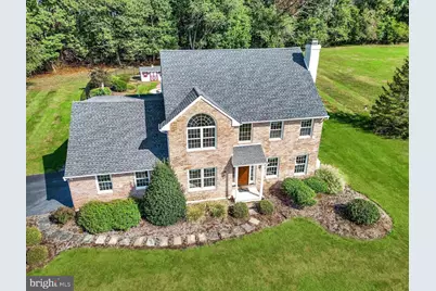 135 Chelsey Drive, Coatesville, PA 19320 - Photo 2