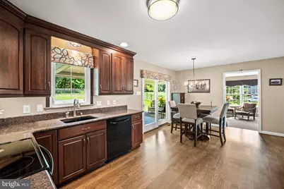 135 Chelsey Drive, Coatesville, PA 19320 - Photo 4