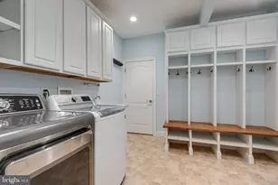 4200 Thornhill Rd, Chester Springs, PA 19425 - Photo 16