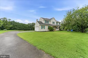 207 Veterans Dr, Nottingham, PA 19362 - Photo 2