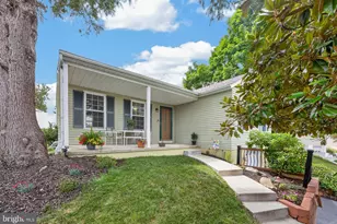 14 Windemere Ct, Downingtown, PA 19335 - Photo 1