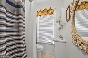 155/153 Washington Ave, Phoenixville, PA 19460 - Photo 28
