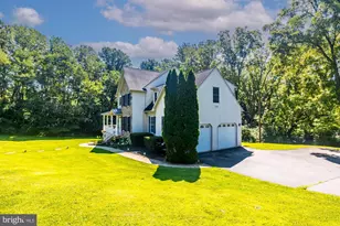 20 Wagner Ln, Coatesville, PA 19320 - Photo 2