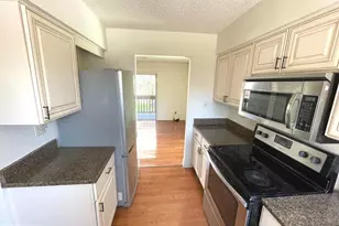 245 Carriage Ct, Chesterbrook, PA 19087 - Photo 14