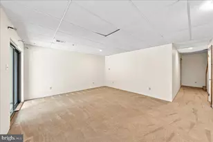 14 Algonquin Ct, Chesterbrook, PA 19087 - Photo 32