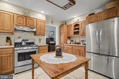 528 Chester Avenue, Phoenixville, PA 19460 - Photo 8