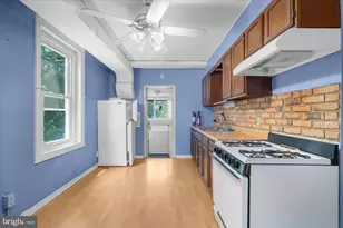 233 Bridge St, Spring City, PA 19475 - Photo 8