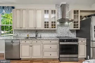 105 Hulnick Rd, Coatesville, PA 19320 - Photo 12