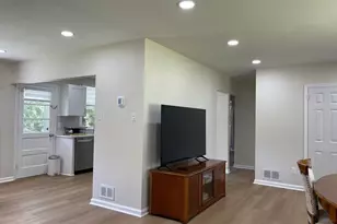 1019 Howellville Rd, Berwyn, PA 19312 - Photo 8