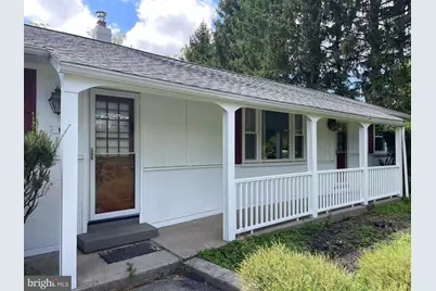 1019 Howellville Road, Berwyn, PA 19312 - Photo 2