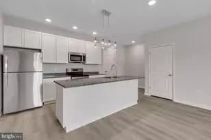 15 Wildflower Ln, Parkesburg, PA 19365 - Photo 2