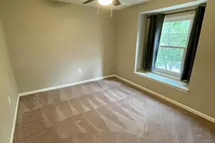 218 Valley Stream Ln, Chesterbrook, PA 19087 - Photo 10