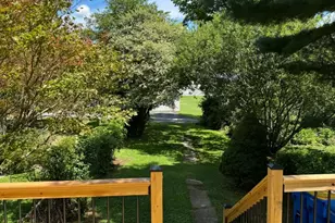 135 S Gay St, Parkesburg, PA 19365 - Photo 4