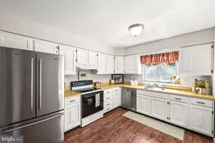 4 Hillcrest Dr, Downingtown, PA 19335 - Photo 12