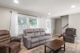 600 W Bridge St, Parkesburg, PA 19365 - Photo 2