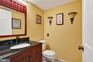 105 Lakeview Dr, Coatesville, PA 19320 - Photo 20