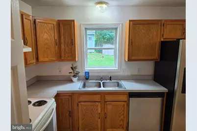 102 Nichols Avenue, Coatesville, PA 19320 - Photo 14