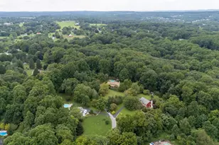 500 Reeds Rd, Downingtown, PA 19335 - Photo 32