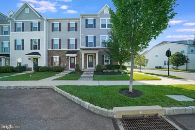 227 Quarry Point Road, Malvern, PA 19355 - Photo 2