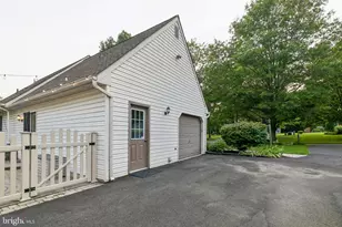 230 Dove Dr, Honey Brook, PA 19344 - Photo 10